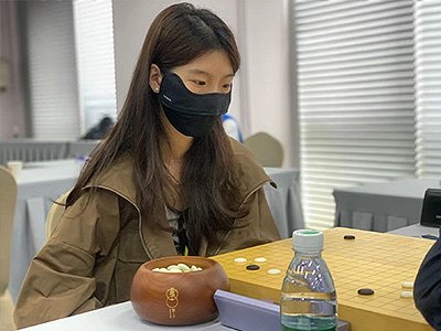 図2：女子組優勝の呉依銘六段。