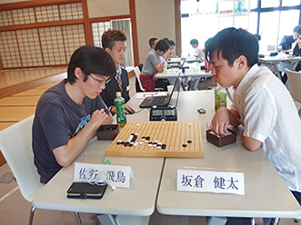 佐野飛鳥さん(埼玉大学：左)と坂倉健太さん(慶応義塾大学：右)